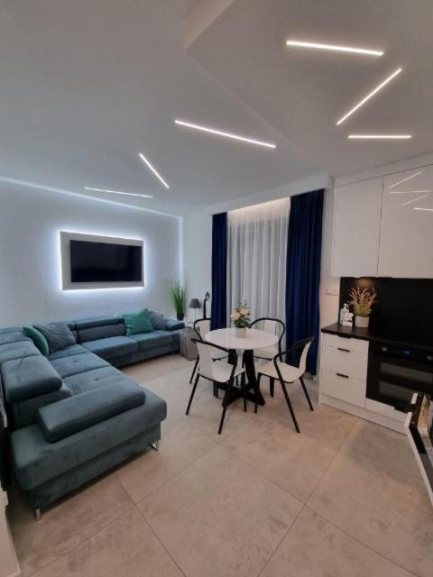 Apartament Z Tarasem Morska 8 Rewal 50M Do Morza Apartment Bagian luar foto