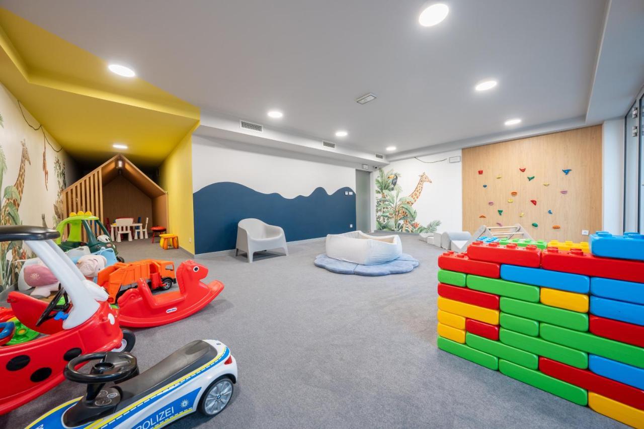 Apartament Z Tarasem Morska 8 Rewal 50M Do Morza Apartment Bagian luar foto